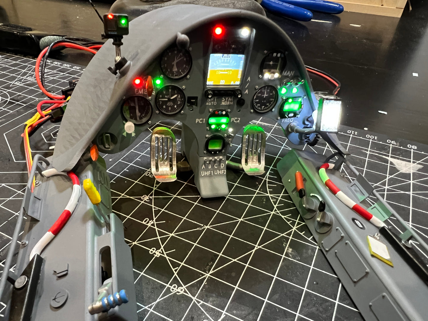 FMS 3000mm FOX FPV Cockpit