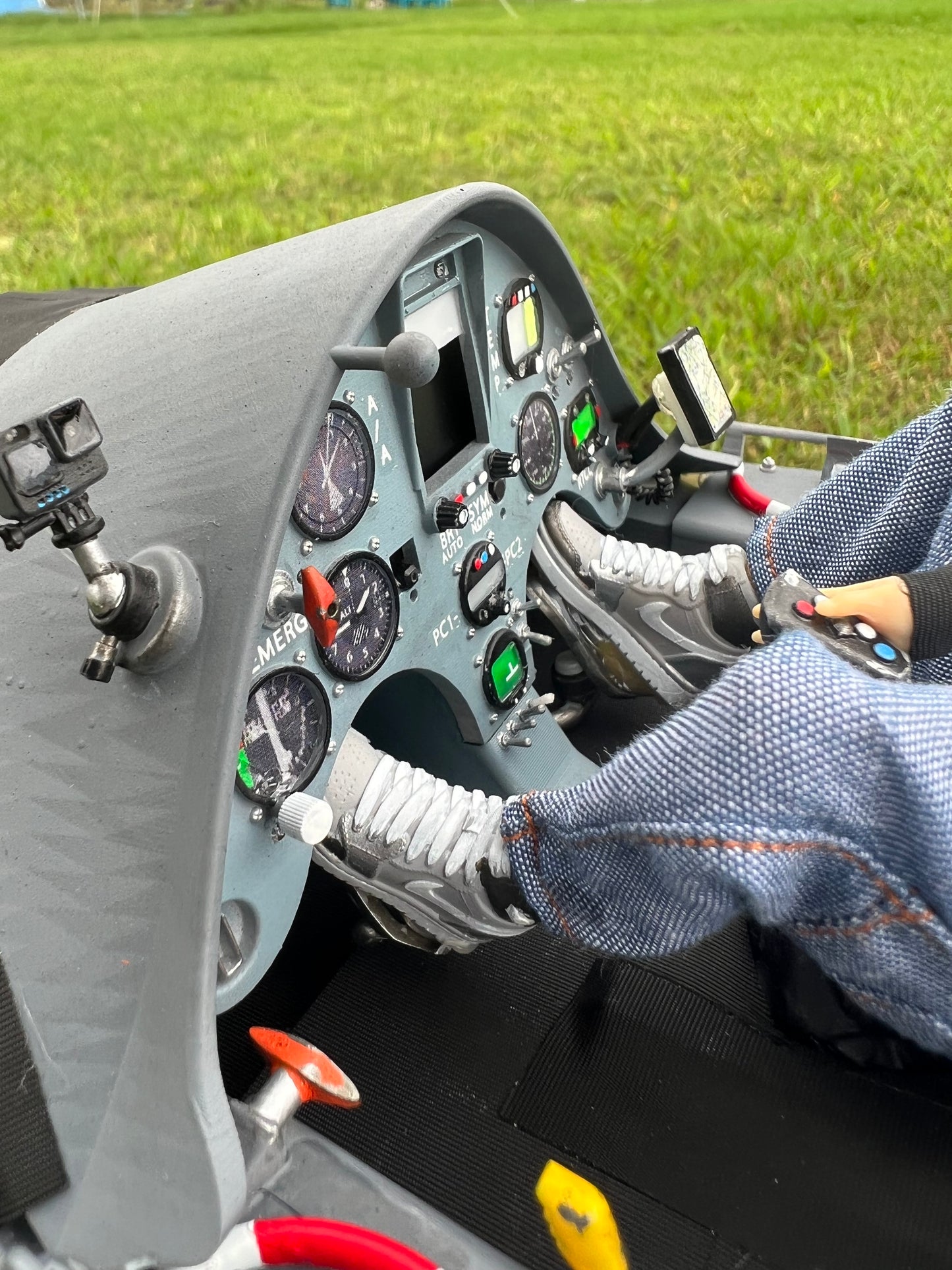 FMS 3000mm FOX FPV Cockpit